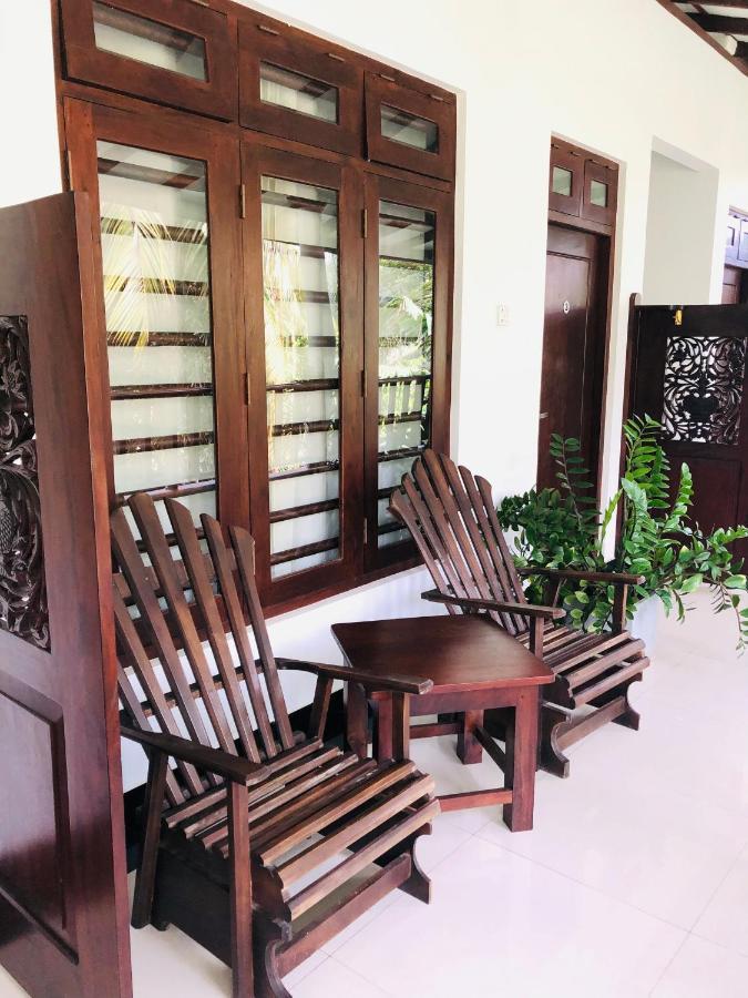 Tinara River Inn, Weligama Exterior photo